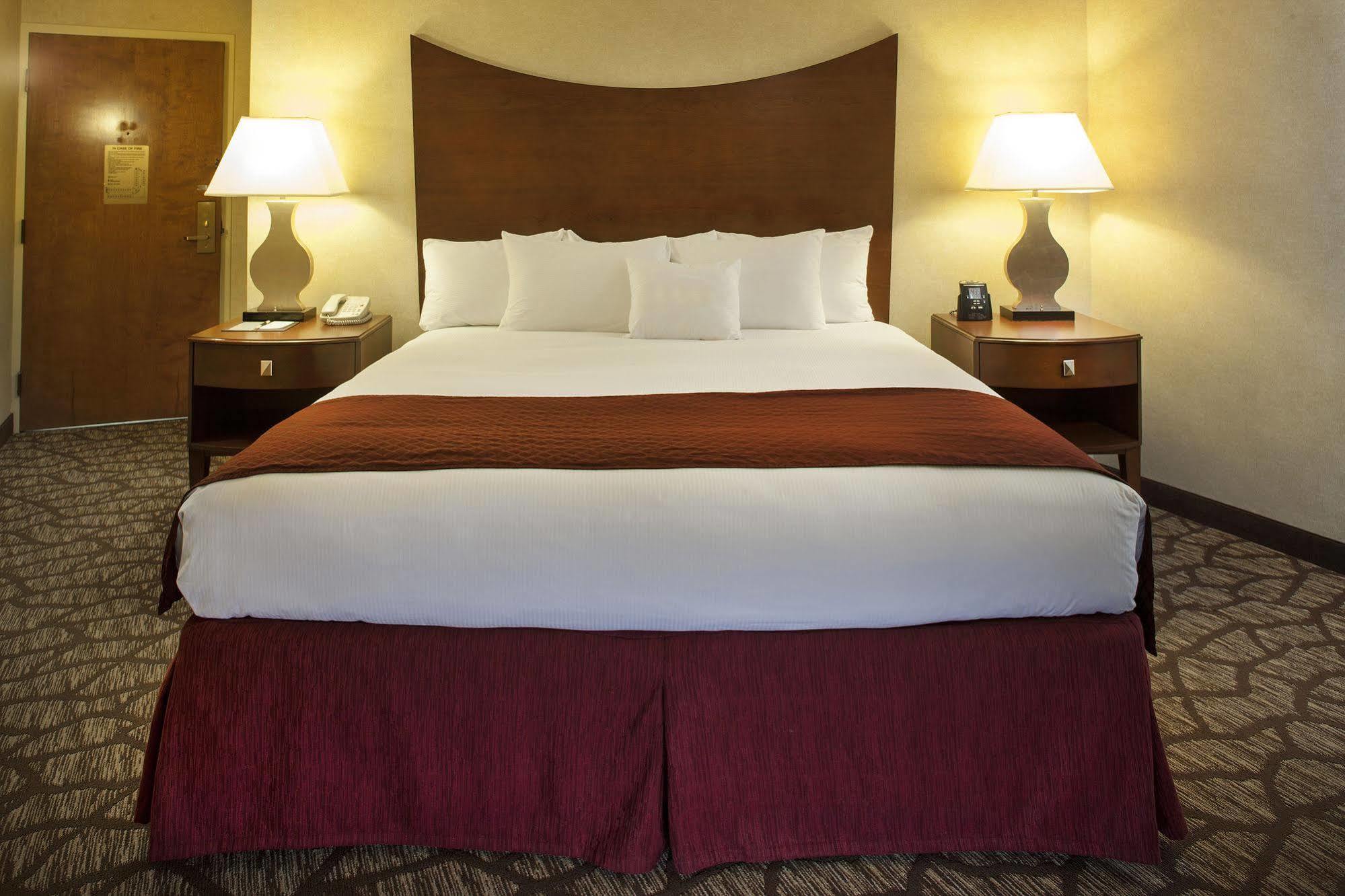 Doubletree By Hilton Johnson City Zewnętrze zdjęcie
